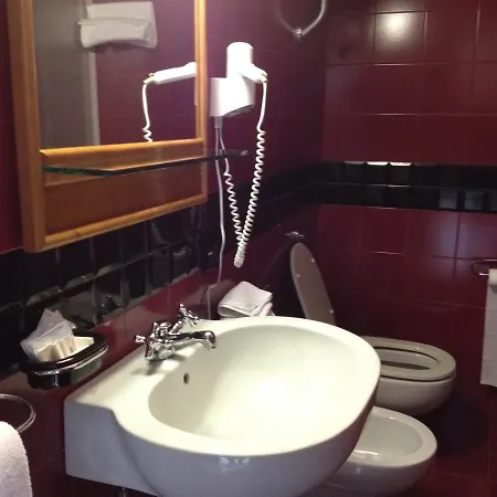 Minicuccio Ristorante Vallesaccarda 3*